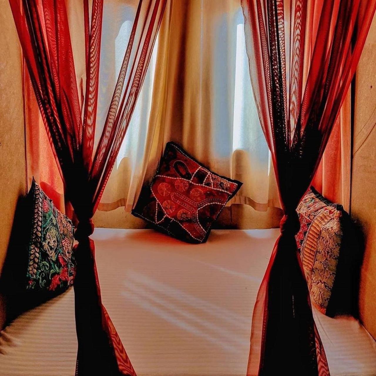 Hotel Canberra ג'איסלמר מראה חיצוני תמונה